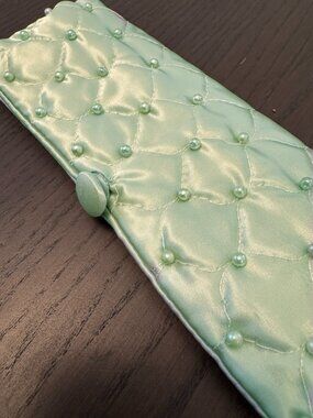 Vintage 1970s Jewelry Travel Case Quilted Satin Pearls Silvery Green & Pink